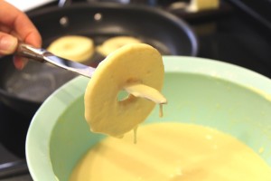 Oma’s Apple Pancakes l cookinginmygenes.com