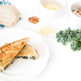 Kale-Mushroom Grilled Cheese l cookinginmygenes.com