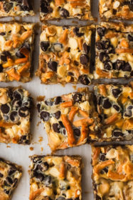 Chewy Chocolate Pretzel Bars Chewy chocolate pretzel bars are the easiest treat