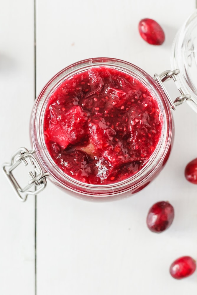 Cranberry Pear Chia Seed Jam | cookinginmygenes.com