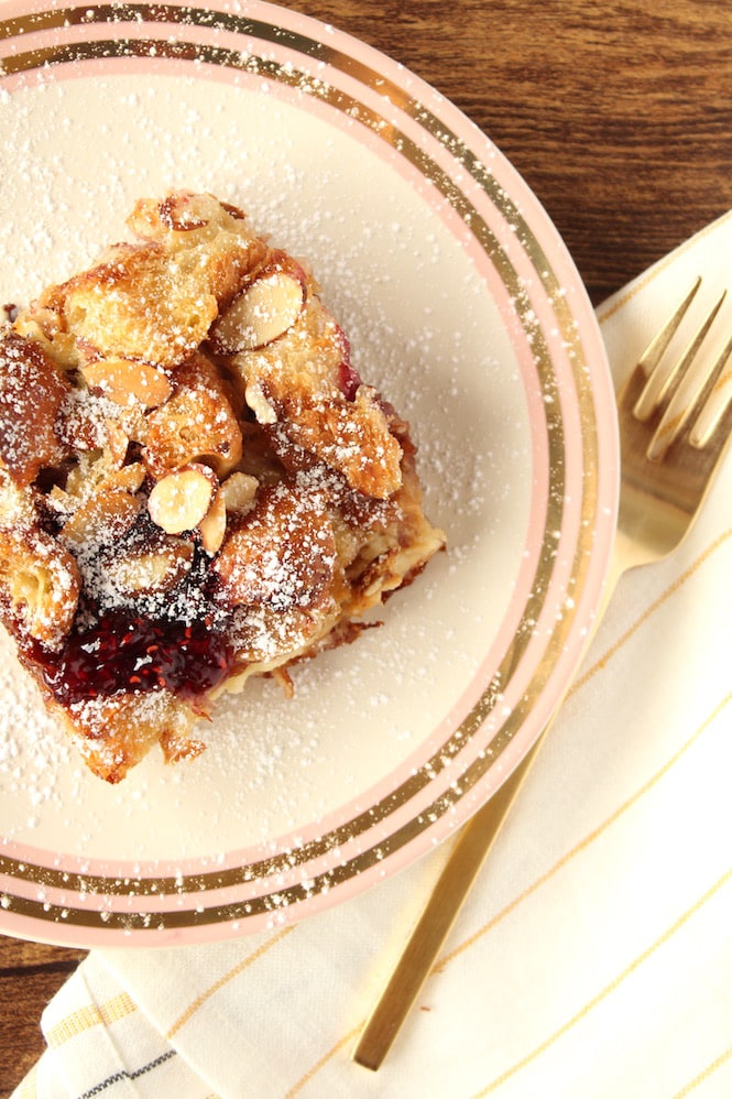 Easy Baked Croissant French Toast | cookinginmygenes.com