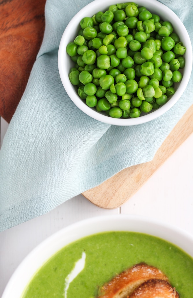 Easy Pea Soup | cookinginmygenes.com