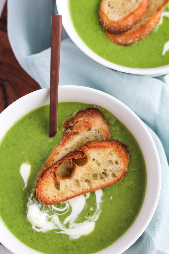 Easy Pea Soup | cookinginmygenes.com