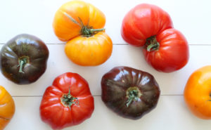 Heirloom Tomatoes, Mozzarella & Sourdough Bread Board | cookinginmygenes.com