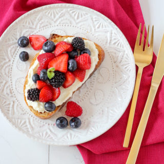 Summer Berries on Toasted Sourdough | cookinginmygenes.com