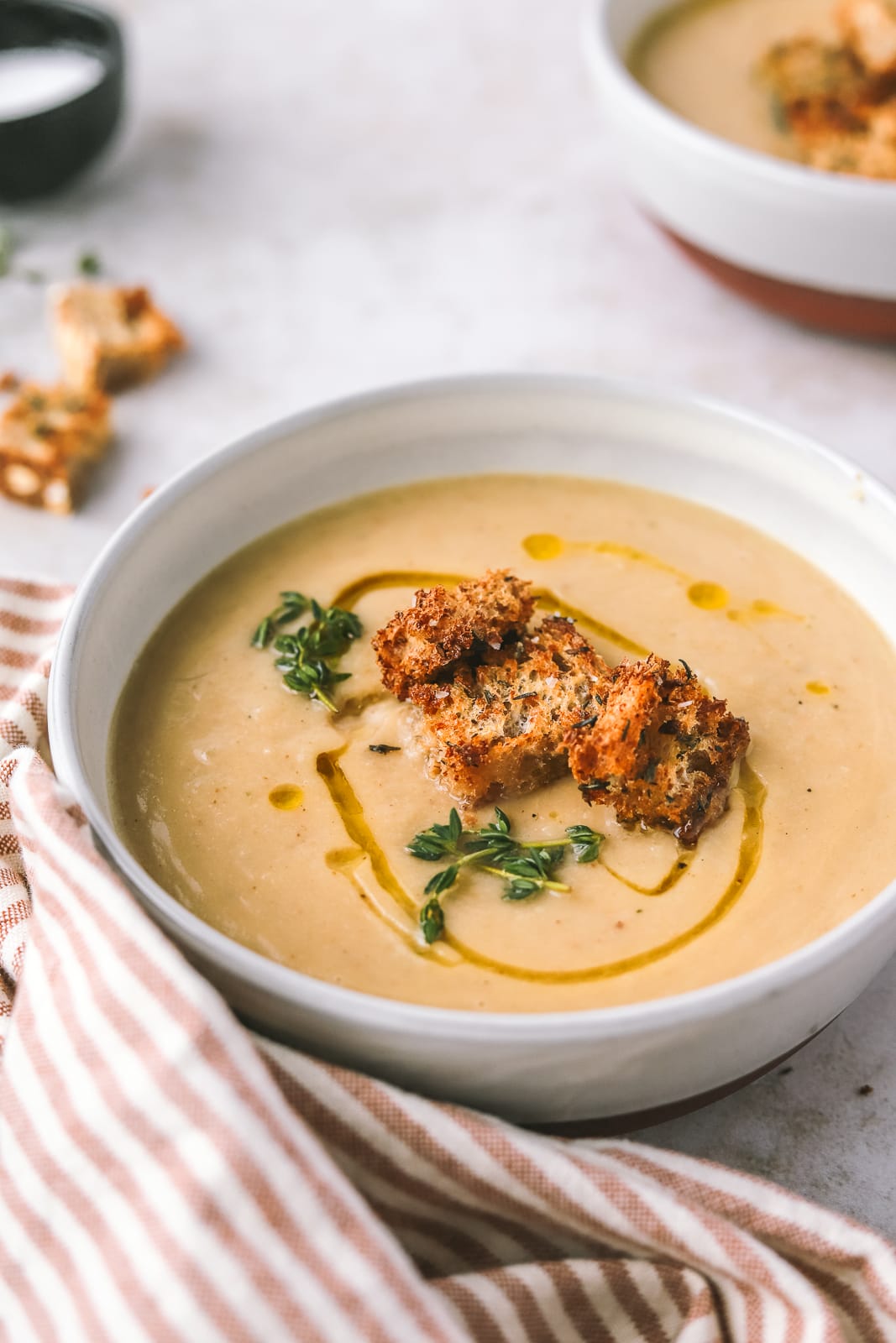 Creamy Roasted Cauliflower Soup