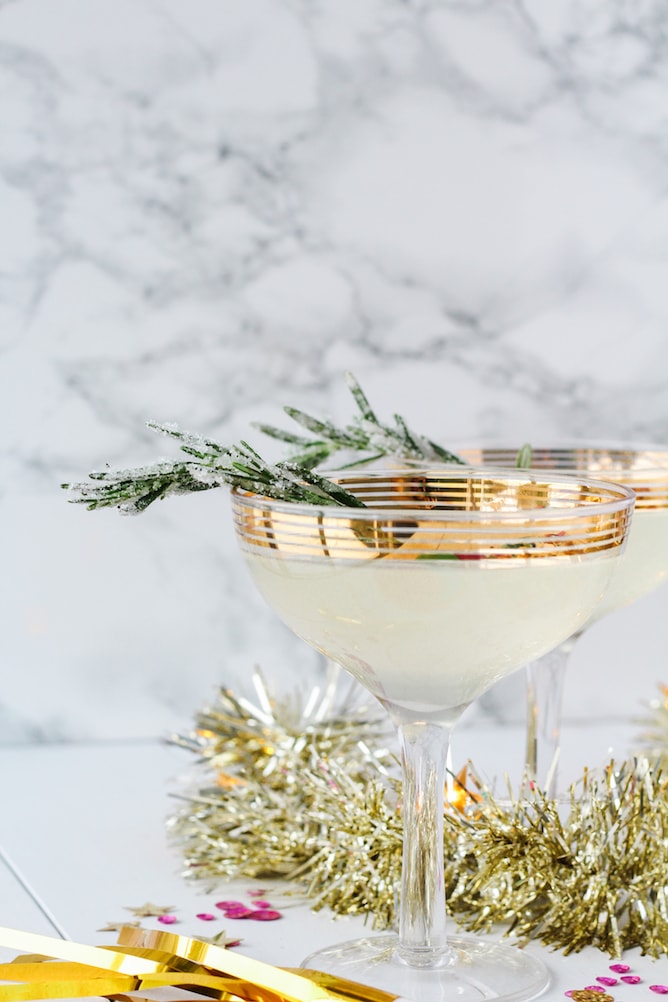 Sparkling New Year's Eve Party Menu | cookinginmygenes.com