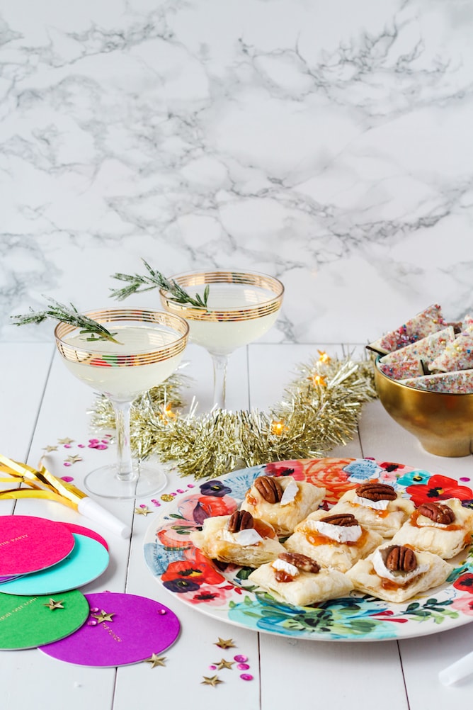 Sparkling New Year's Eve Party Menu | cookinginmygenes.com