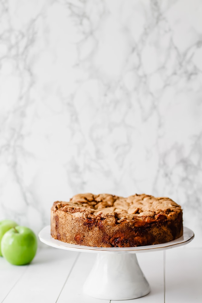 Apple Cinnamon Cake with Cream Cheese Icing | cookinginmygenes.com