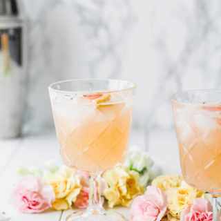 Grapefruit Lavender Spring Blossom Cocktail | cookinginmygenes.com