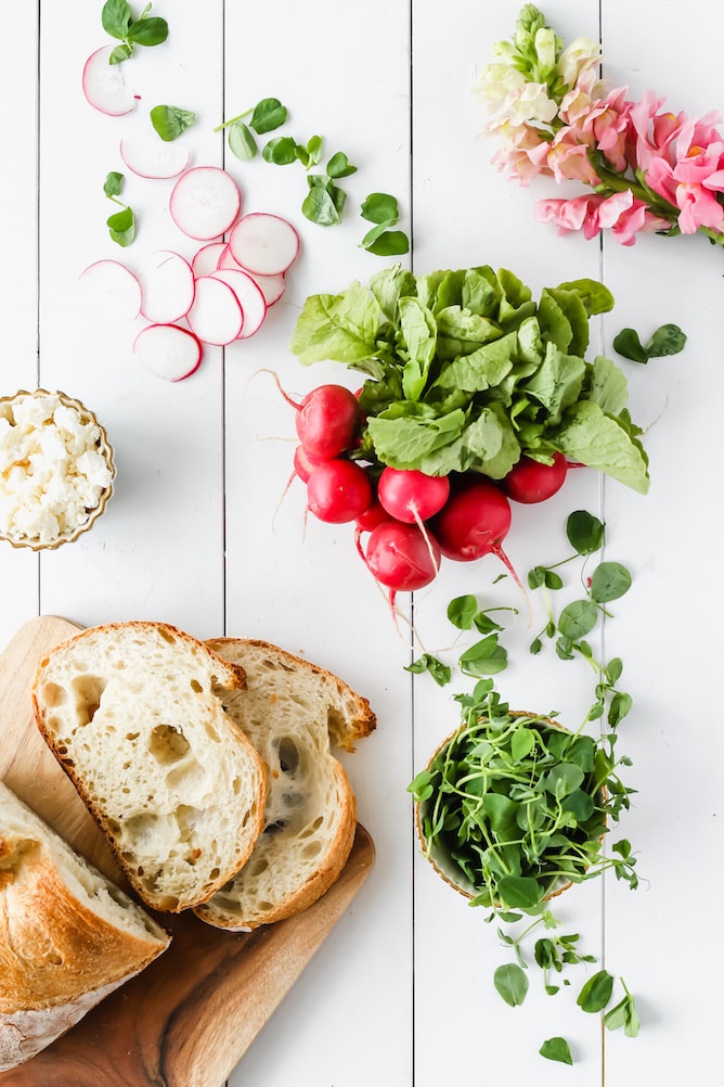 Spring Toast with Radishes, Pea Shoots and Feta | cookinginmygenes.com