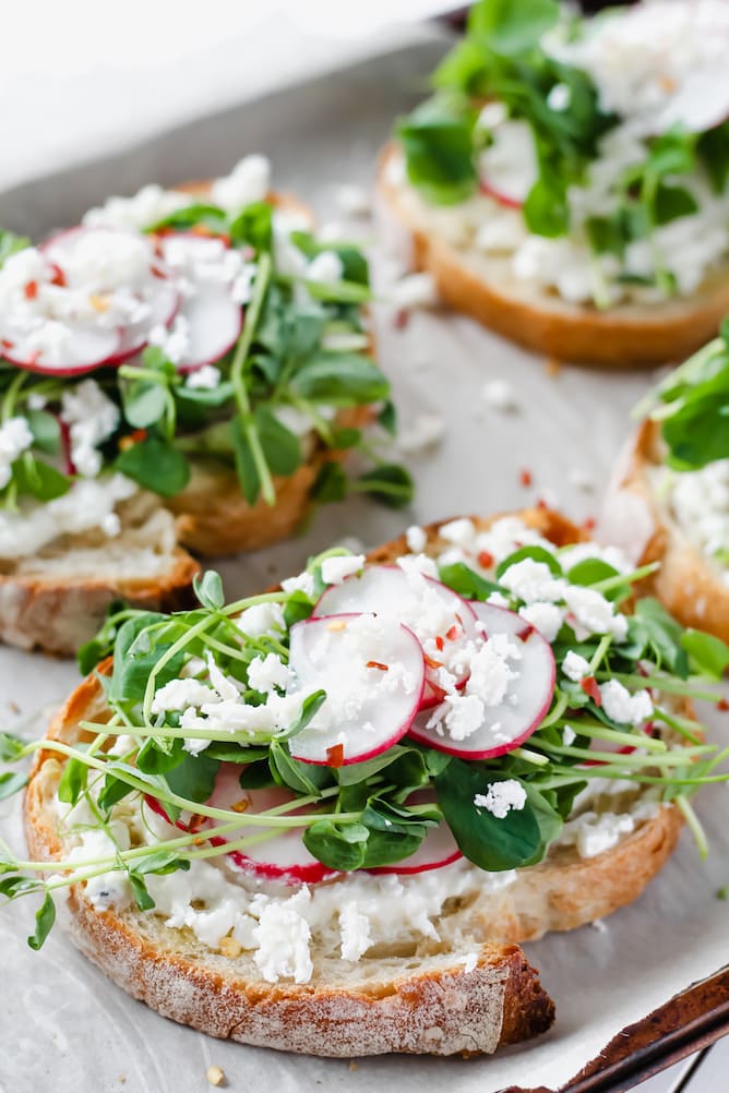 Spring Toast with Radishes, Pea Shoots and Feta | cookinginmygenes.com