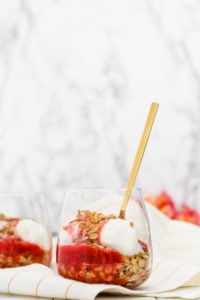 Strawberry Rhubarb Toasted Oat Sundae | cookinginmygenes.com