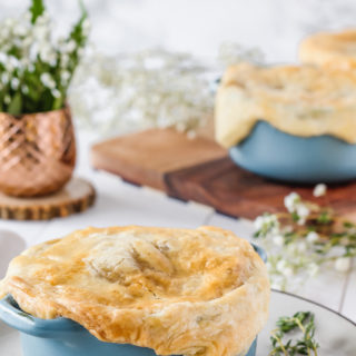 Pinto Bean & Thyme Pot Pies | cookinginmygenes.com