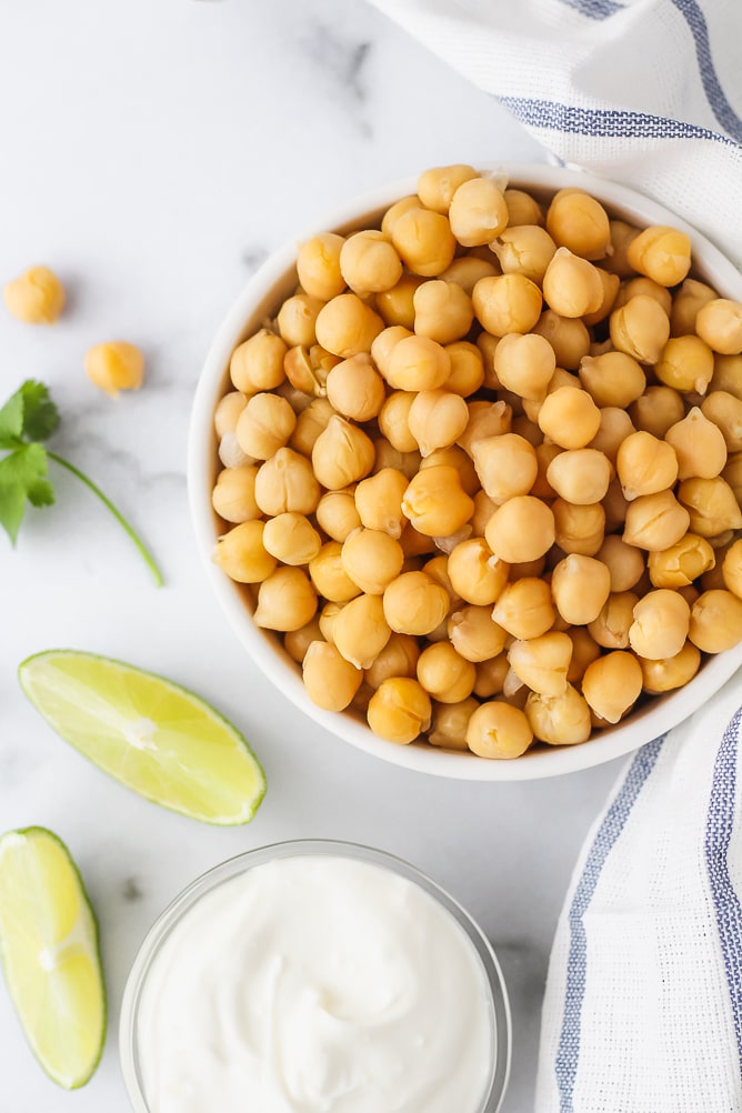 Chickpea Taco Bowls | cookinginmygenes.com