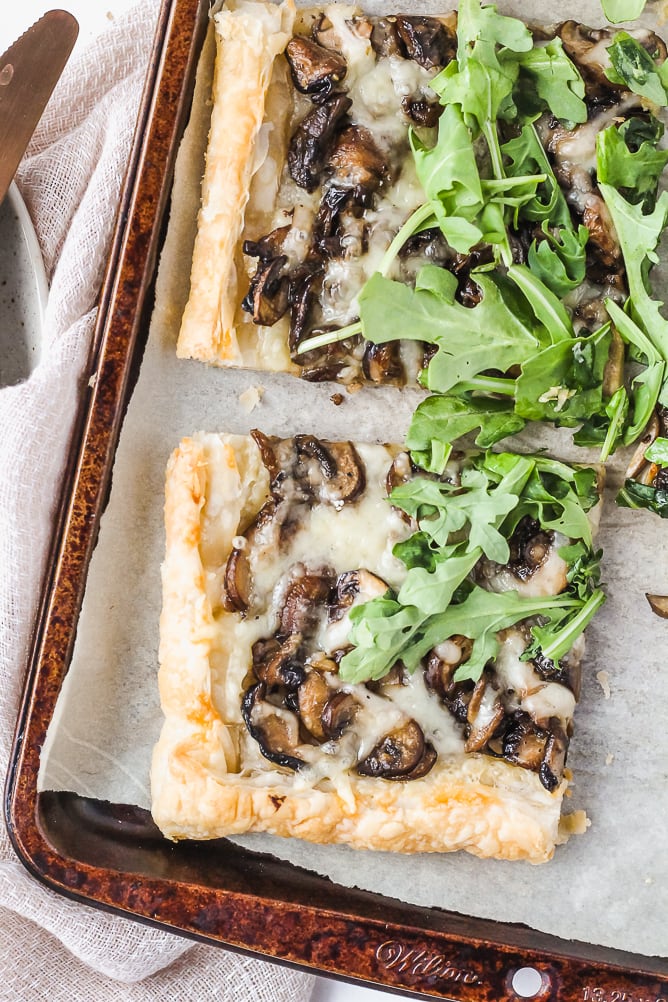 Mushroom Tart with Gruyere Cheese and Arugula