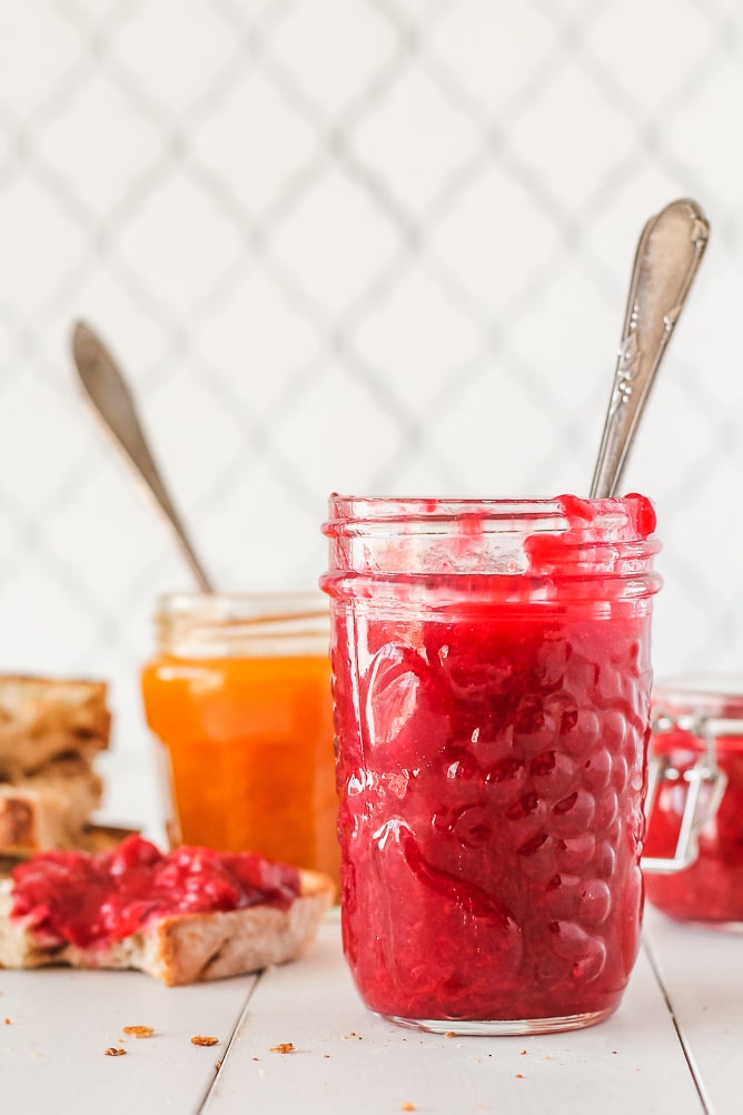 Easy Plum Jam | cookinginmygenes.com