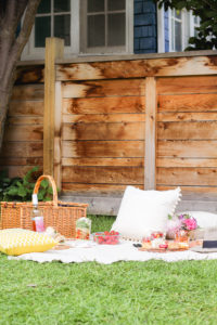 How to create a summer picnic | cookinginmygenes.com