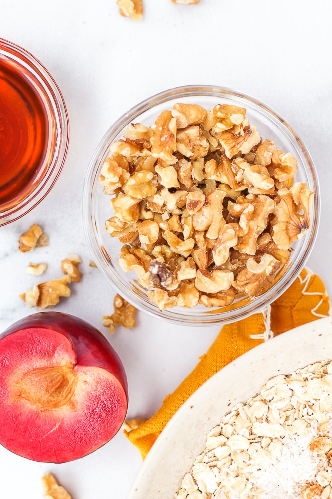 Stone Fruit Breakfast Crumble | cookinginmygenes.com