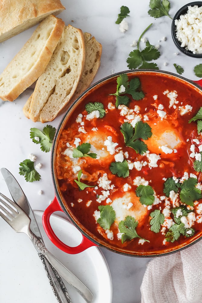 Shakshuka (Baked Eggs in Tomato Sauce) 