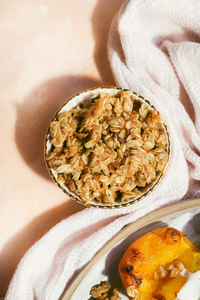 Grilled Peaches with Oat Crumble & Vanilla Ice Cream