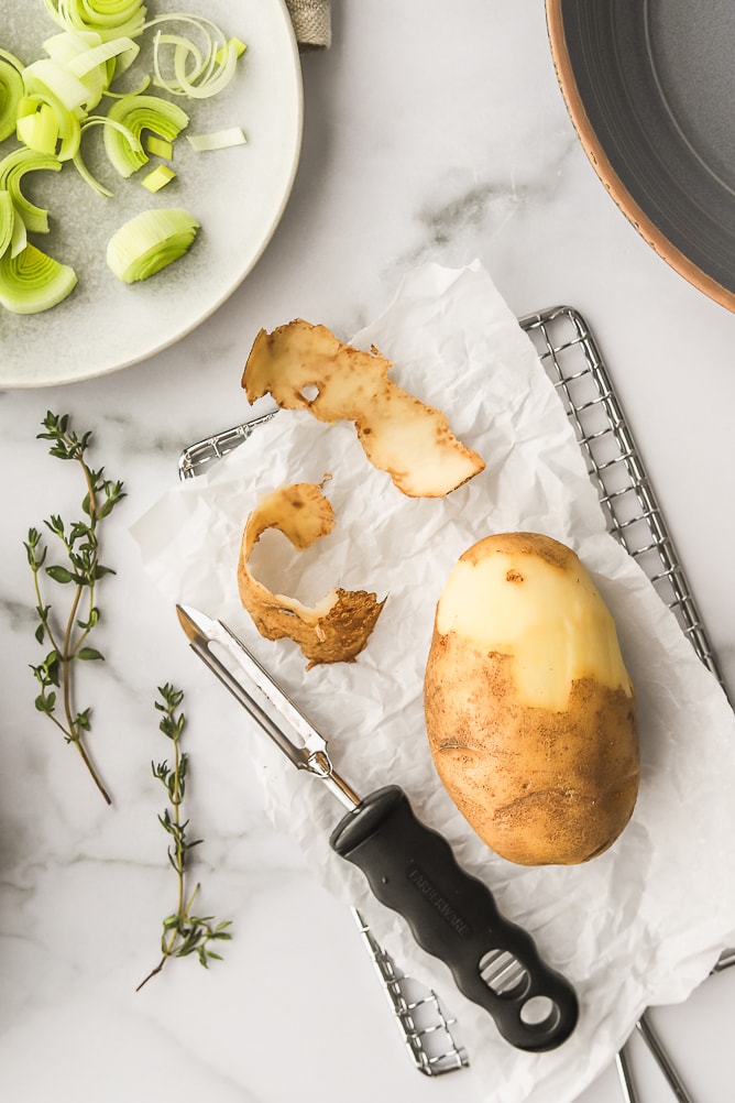 Simple Potato Leek Soup