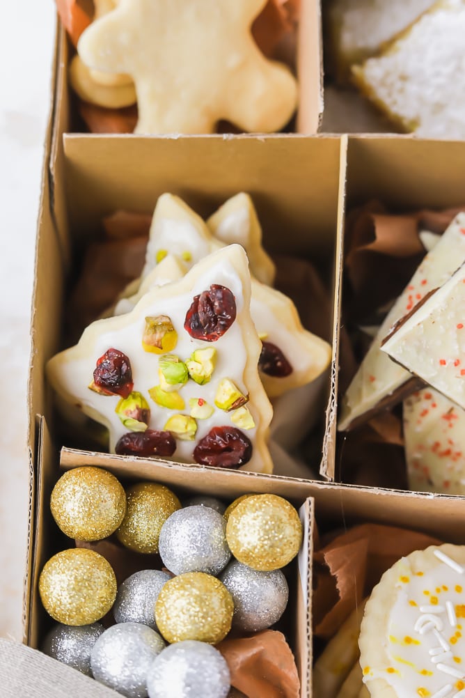 How to Make a Christmas Cookie Box