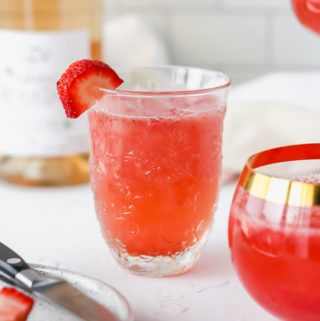 Strawberry Rosé Wine Spritzer Cocktail