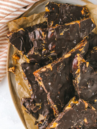 slices of snickers date bark