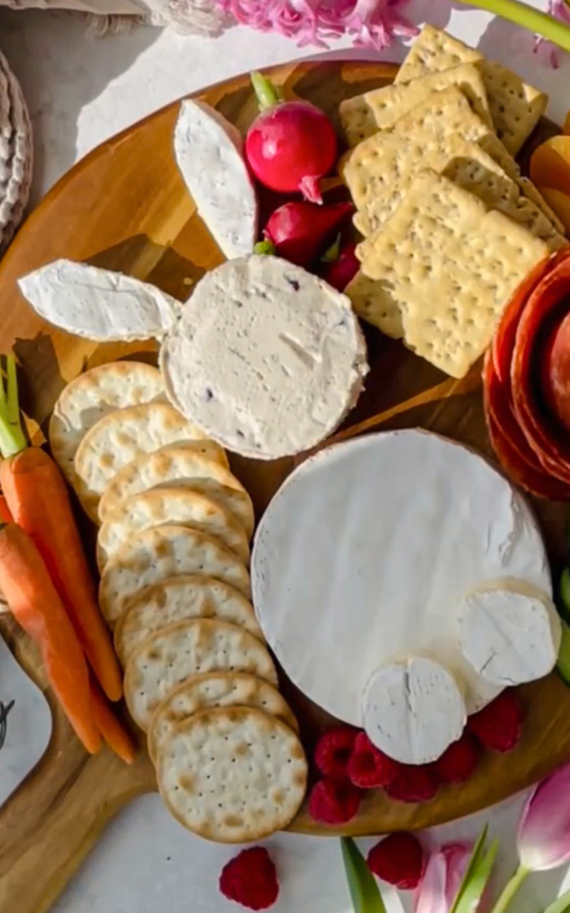 Easter bunny charcuterie board