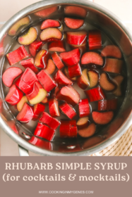 pot with rhubarb pieces, water and sugar